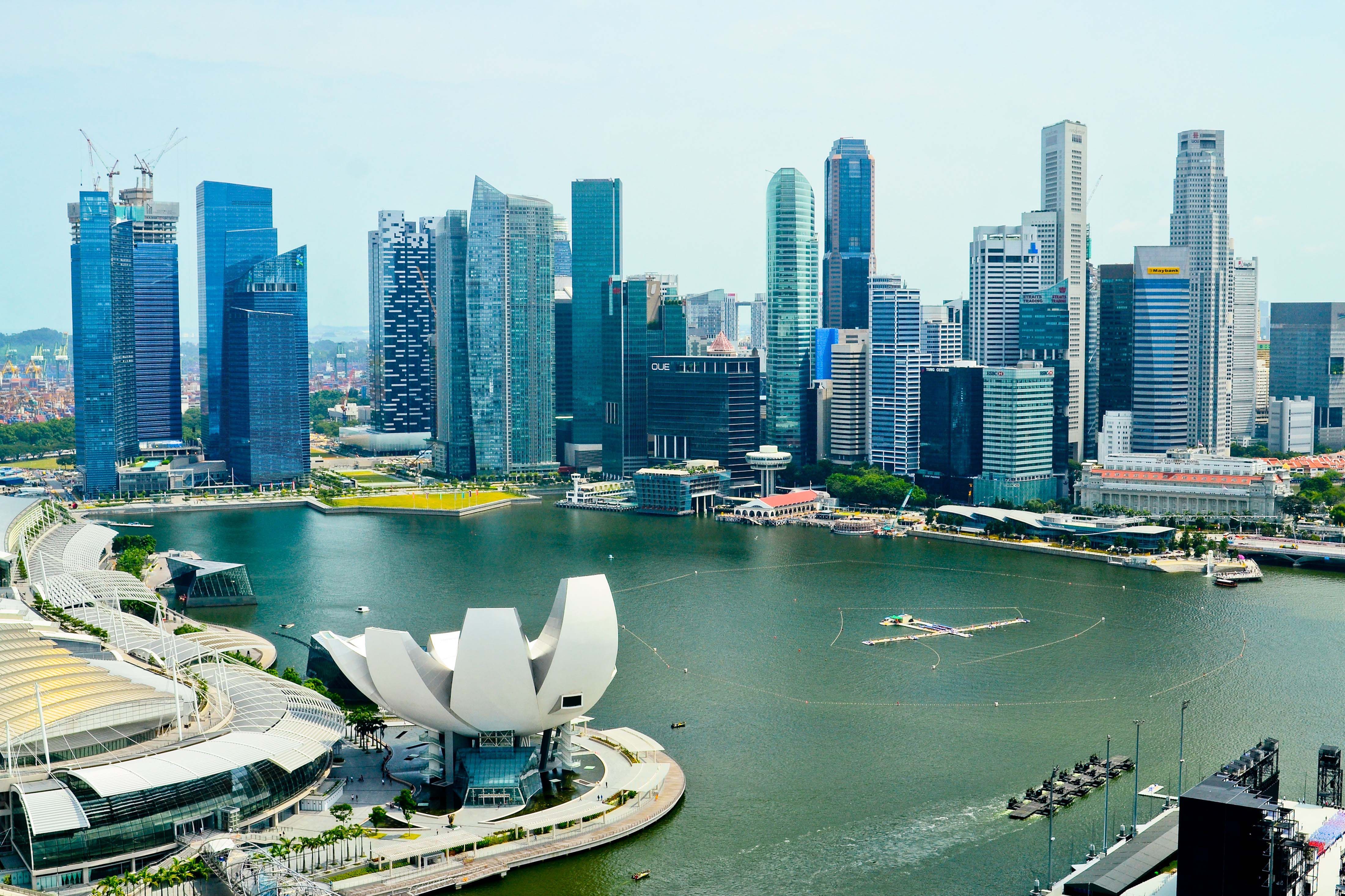 【新加坡公司注册】（三）外国人在新加坡注册公司的注意事项及公司成立后合规性